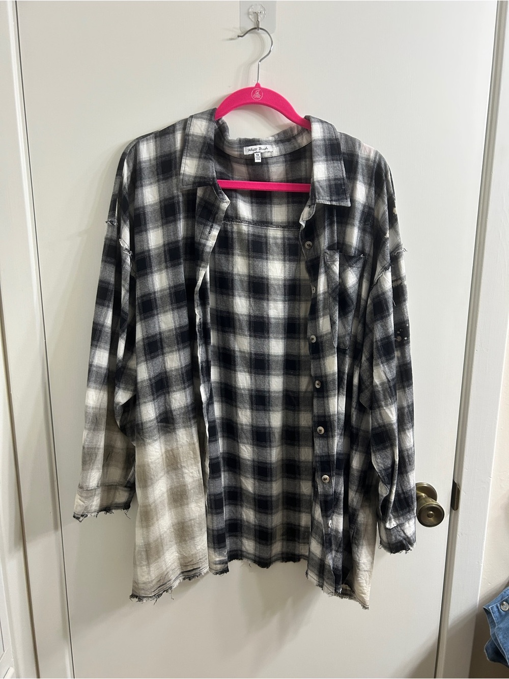 White Birch Women’s Distressed Button-Up Shirt